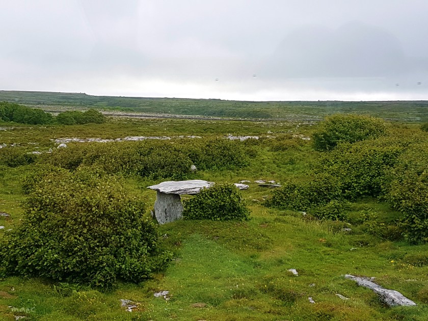 mini tomb