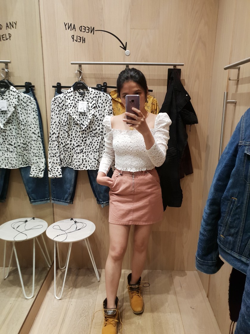 topshop white top selfie